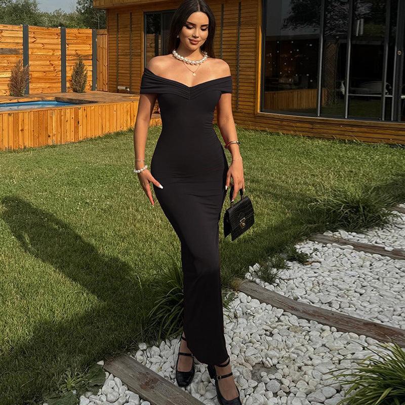 Damer Elegant Off-Shoulder Maxiklänning med Figurformerande Skärning Mirla-Eva Jonsson