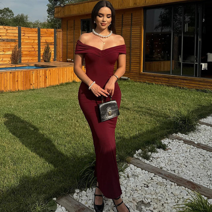 Damer Elegant Off-Shoulder Maxiklänning med Figurformerande Skärning Mirla-Eva Jonsson