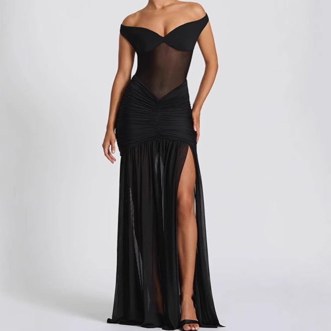 Damer Elegant Off-Shoulder Maxiklänning med Rufsdetaljer och hög slits Mirla-Eva Jonsson