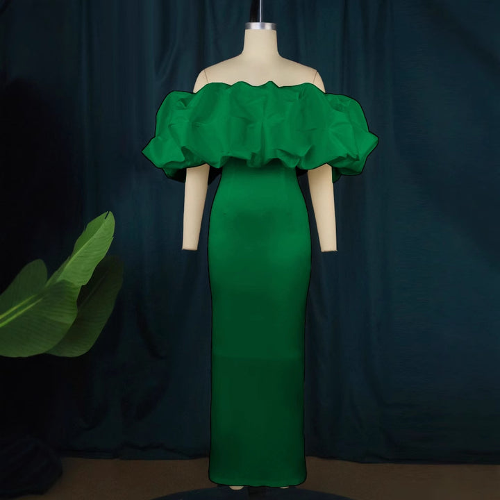 Damer Elegant Off-Shoulder Maxiklänning med voluminösa volangkanter Mirla-Eva Jonsson
