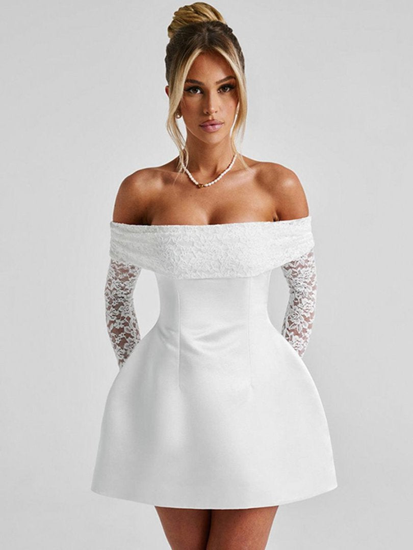 Damer Elegant Off-Shoulder Miniklänning med Spetsärmar och Figursydd Passform Mirla-Eva Jonsson