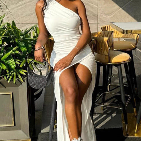 Damer Elegant One-Shoulder Maxiklänning med sidofickor Mirla-Eva Jonsson