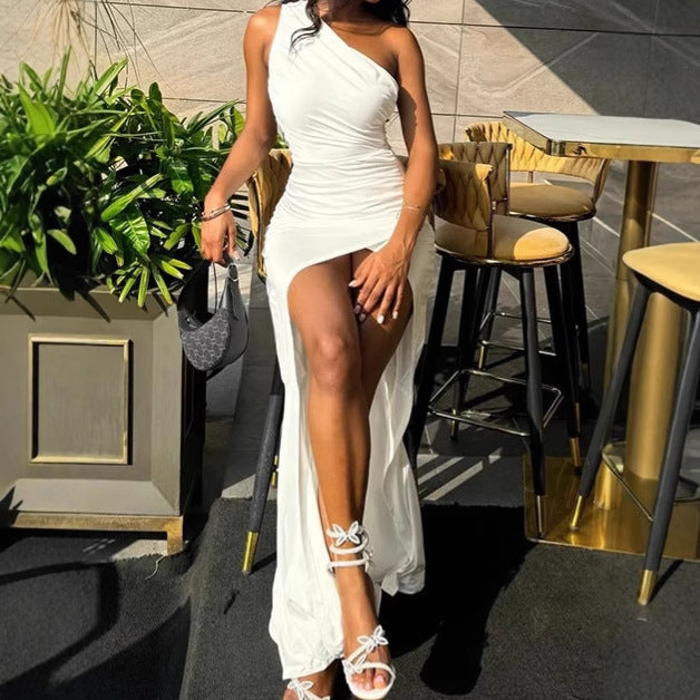 Damer Elegant One-Shoulder Maxiklänning med sidofickor Mirla-Eva Jonsson