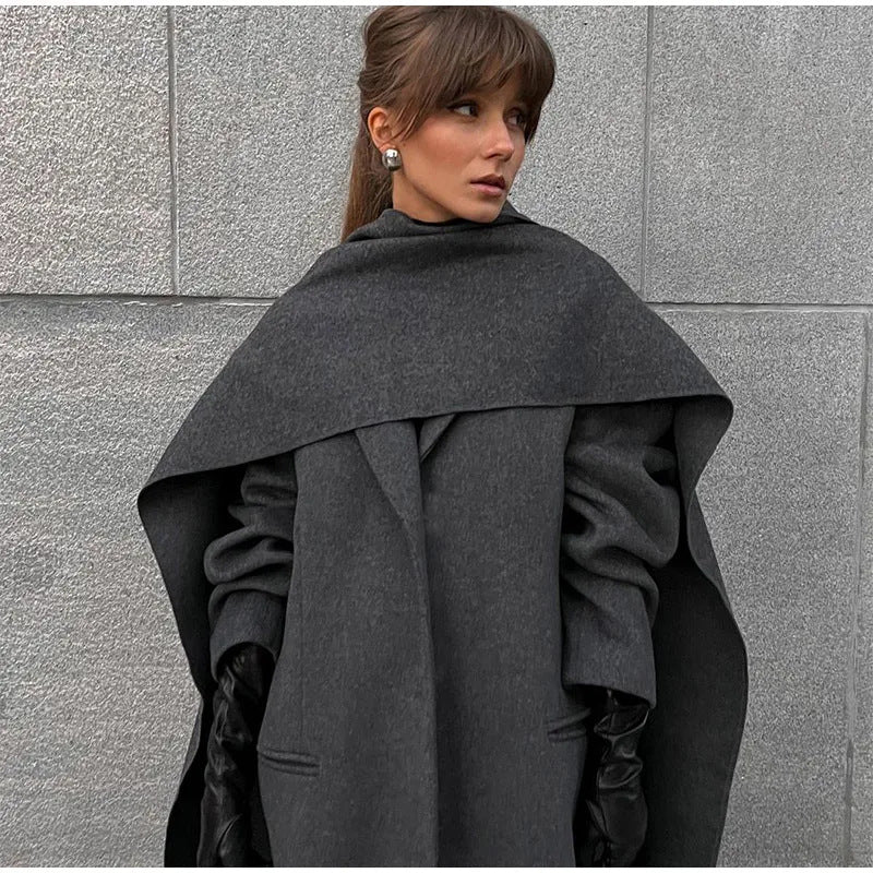 Damer Elegant Oversize-Kappa med stiligt huva Mirla-Eva Jonsson