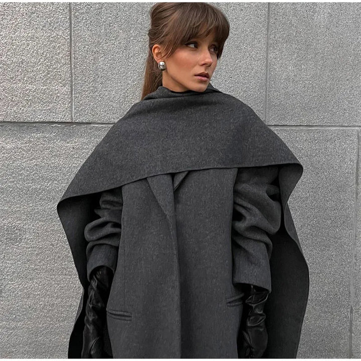 Damer Elegant Oversize-Kappa med stiligt huva Mirla-Eva Jonsson