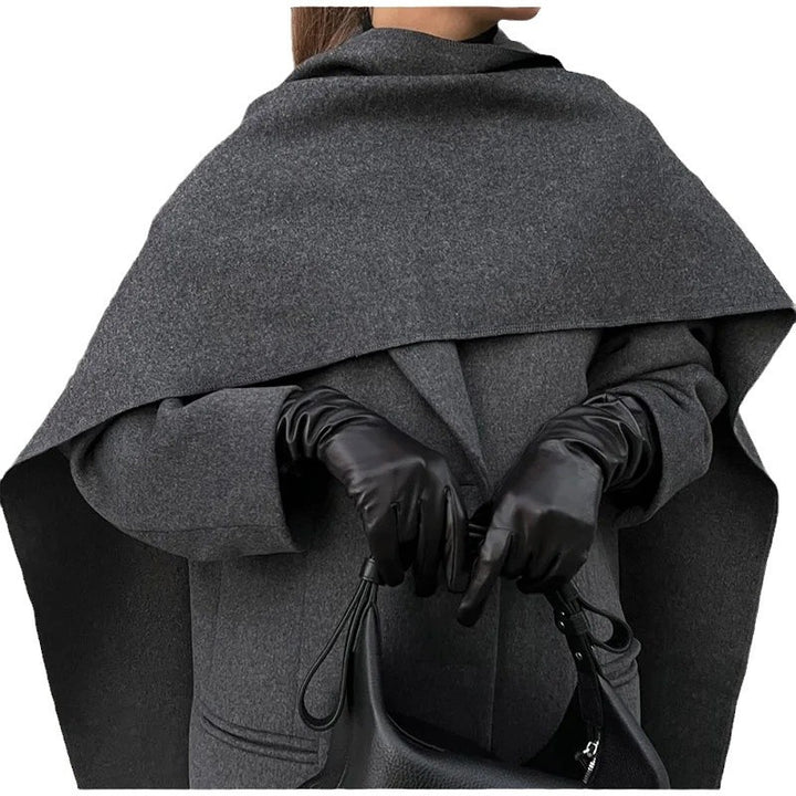 Damer Elegant Oversize-Kappa med stiligt huva Mirla-Eva Jonsson