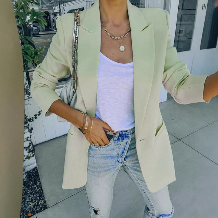 Damer Elegant Oversized Blazer med Strukturerad Snitt och Avslappnade Detaljer Mirla-Eva Jonsson