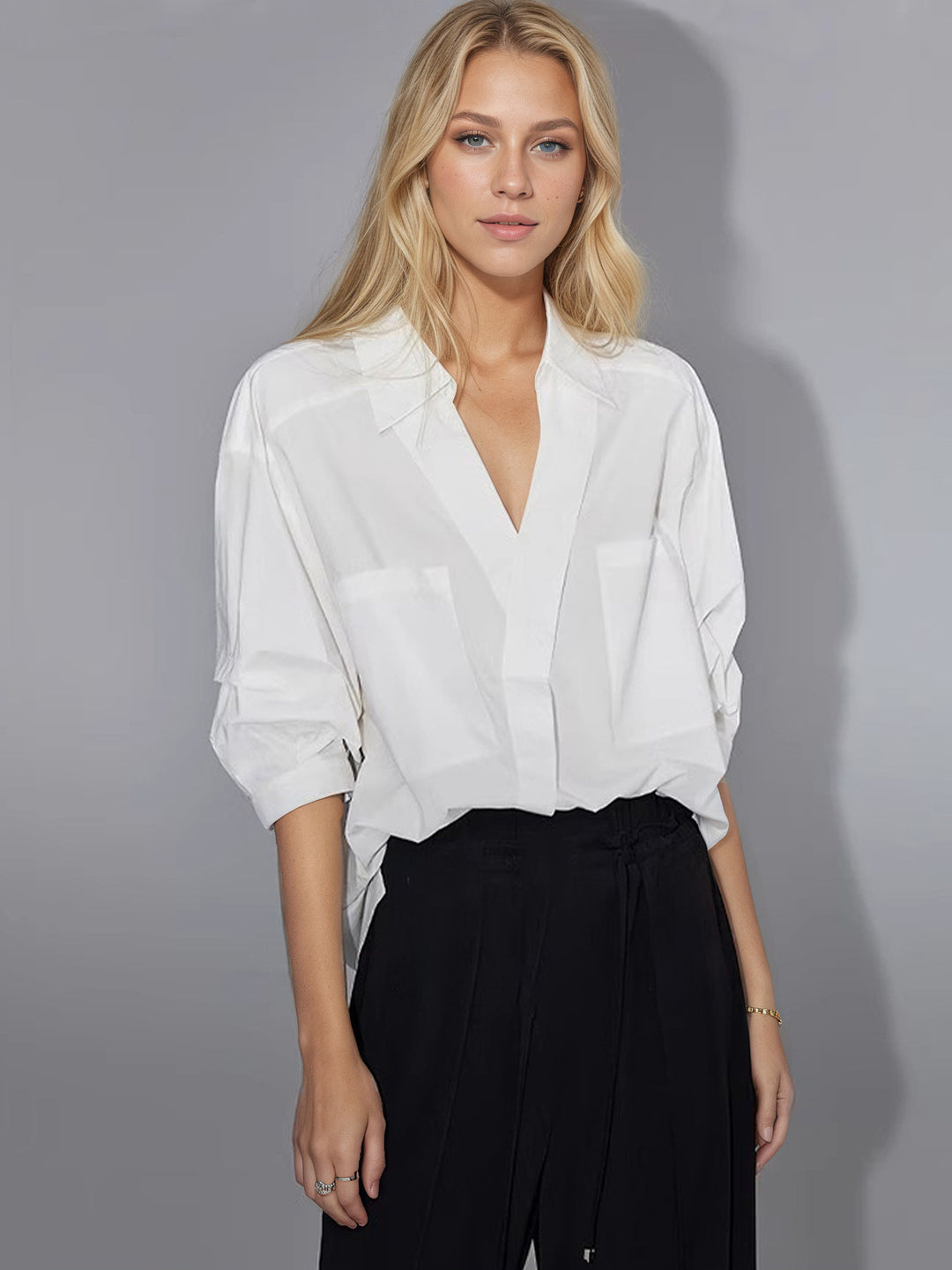 Damer Elegant Oversized Blus av högkvalitativ bomullsmix med dold knappslå Mirla-Eva Jonsson