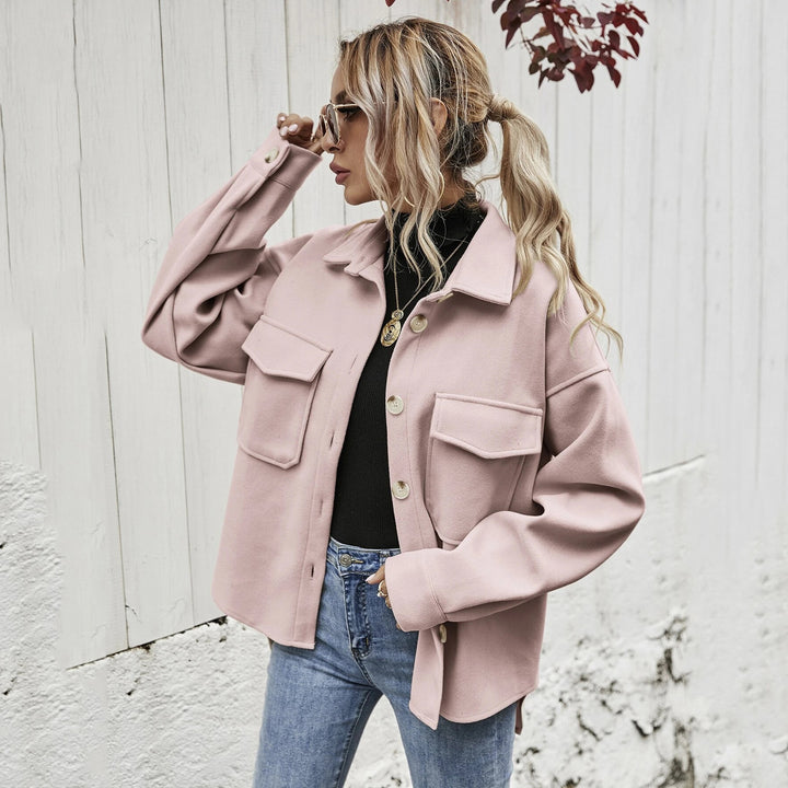 Damer Elegant Oversized Jacka med Påsydda Fickor och Moderiktig Krage Mirla-Eva Jonsson