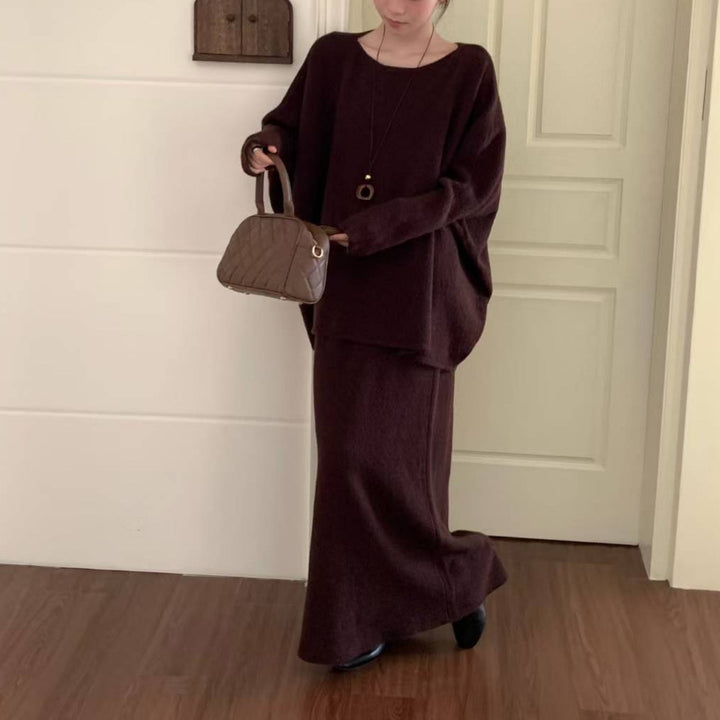 Damer Elegant Oversized Stickad Tröja gjord av mjukt material Mirla-Eva Jonsson