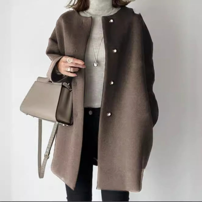 Damer Elegant Oversized Ullkappa med Dubbla Knappstängningar och Sidofickor Mirla-Eva Jonsson