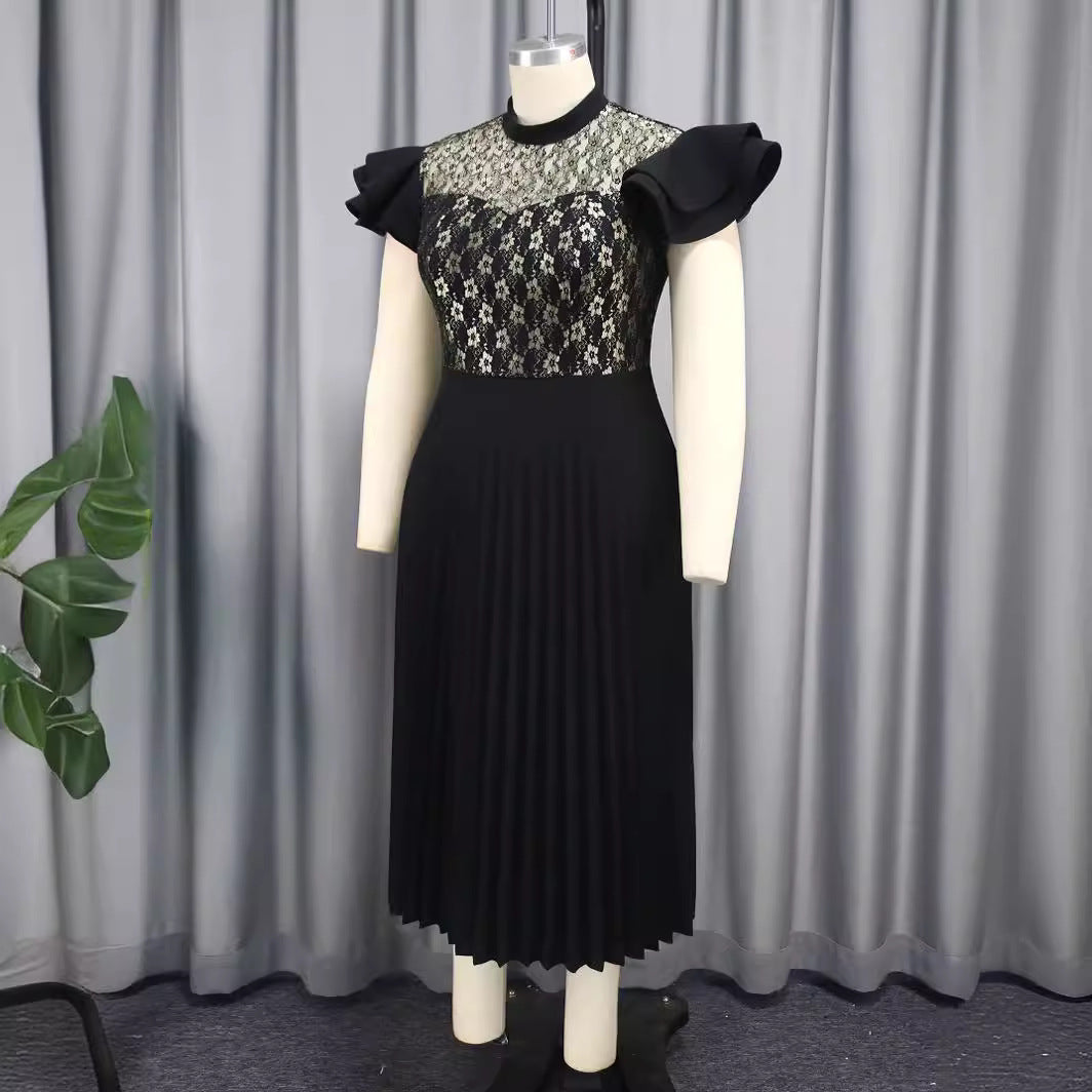 Damer Elegant Plisserad Klänning med Blommönstrad Spetsöverdel Mirla-Eva Jonsson