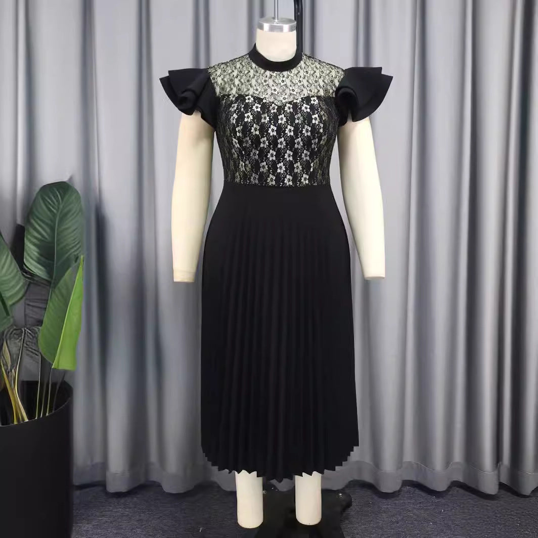 Damer Elegant Plisserad Klänning med Blommönstrad Spetsöverdel Mirla-Eva Jonsson