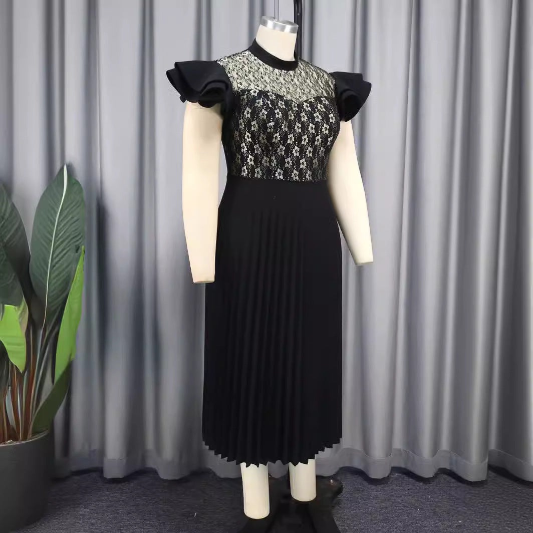 Damer Elegant Plisserad Klänning med Blommönstrad Spetsöverdel Mirla-Eva Jonsson