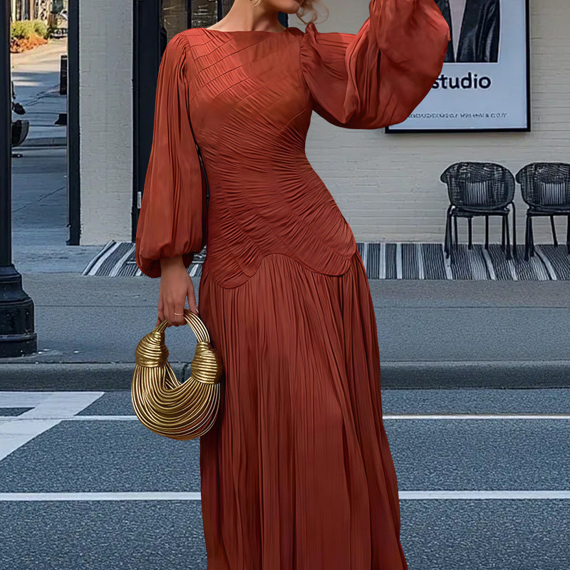 Damer Elegant Plisserad Maxiklänning med Rynkor och Långa Ärmar Mirla-Eva Jonsson