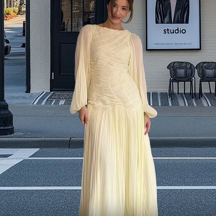 Damer Elegant Plisserad Maxiklänning med Rynkor och Långa Ärmar Mirla-Eva Jonsson