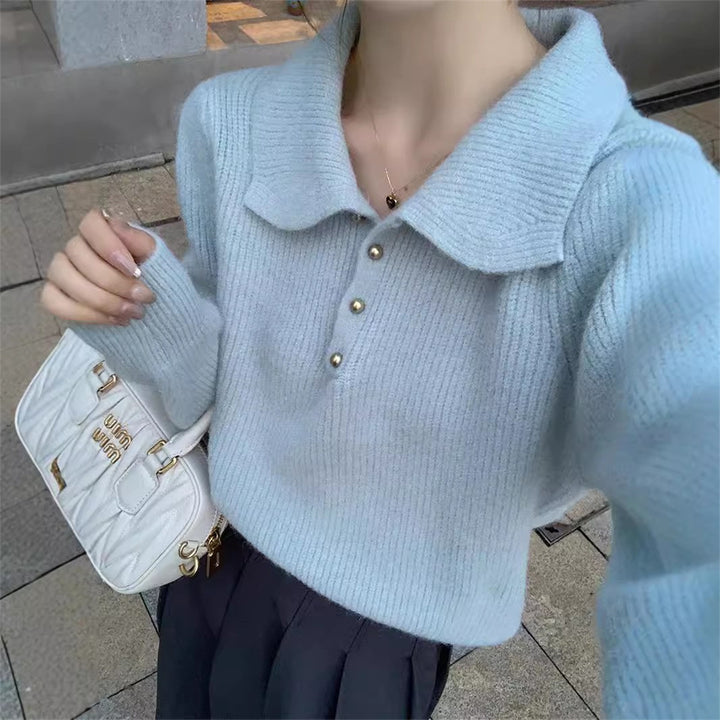 Damer Elegant Polo Krage Tröja gjord av Mjuk Stickad Mirla-Eva Jonsson