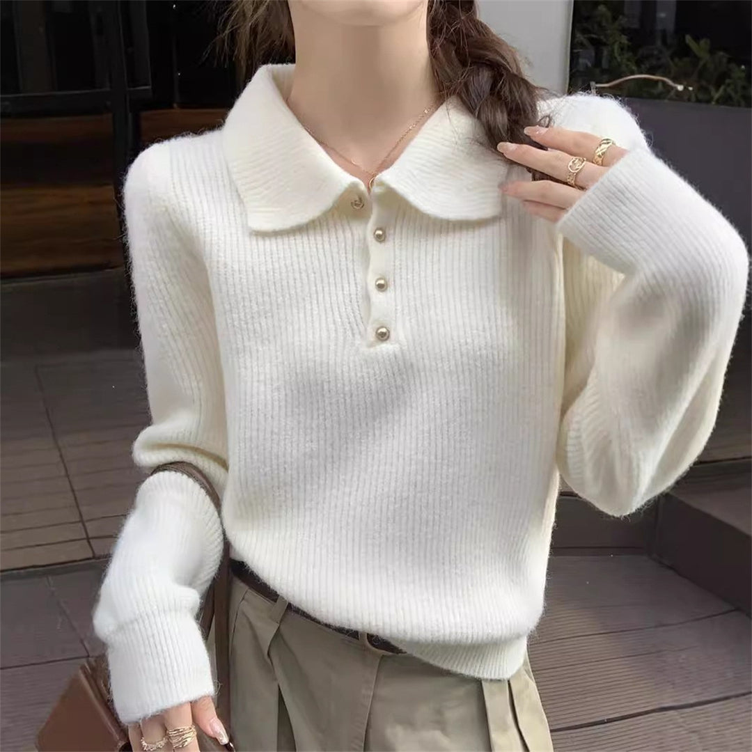 Damer Elegant Polo Krage Tröja gjord av Mjuk Stickad Mirla-Eva Jonsson