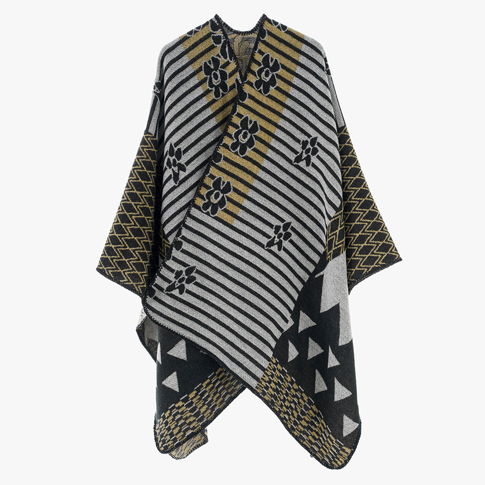 Damer Elegant Poncho med Grafiskt Mönster och Mjuka Fransar Mirla-Eva Jonsson