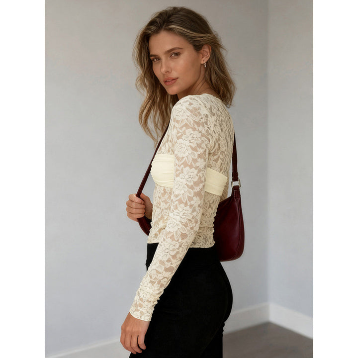 Damer Elegant Premium Spetsblus med raffinerad underbystband Mirla-Eva Jonsson