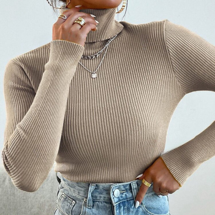Damer Elegant Rullkragepullover med fin Ribstruktur Mirla-Eva Jonsson