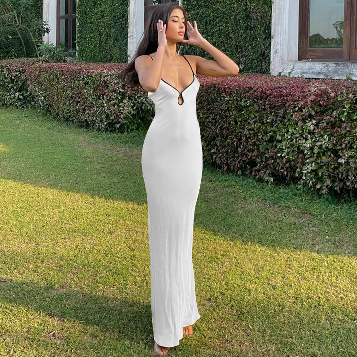 Damer Elegant Satin-Maxikjol med justerbara spaghettirem och djup V-ringning Mirla-Eva Jonsson