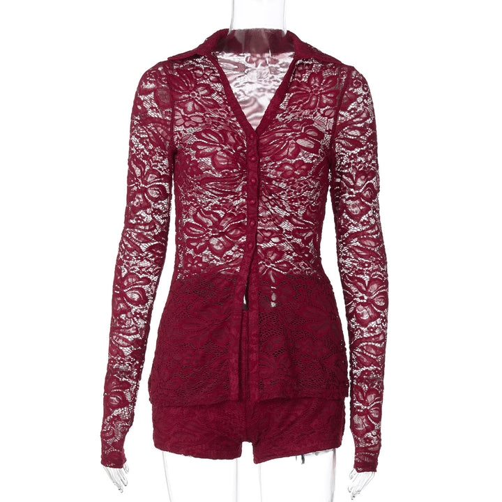 Damer Elegant Spets Blus med Långa Ärmar och Feminine Silhouette Mirla-Eva Jonsson