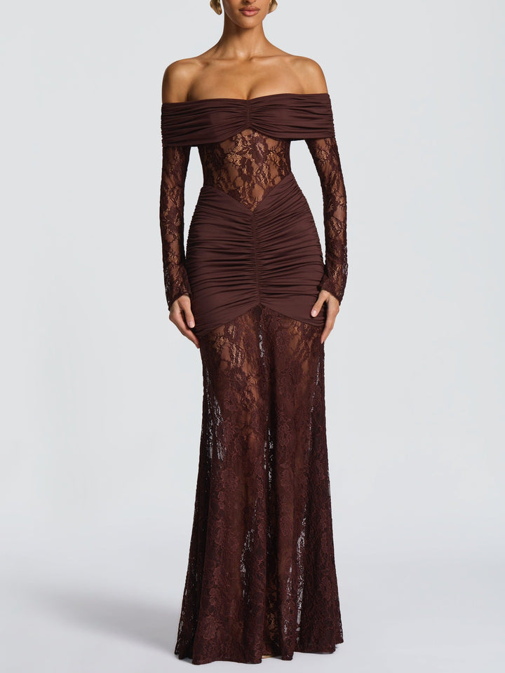 Damer Elegant Spets Maxi Klänning med elegant Off-Shoulder Design och Rynkor Mirla-Eva Jonsson