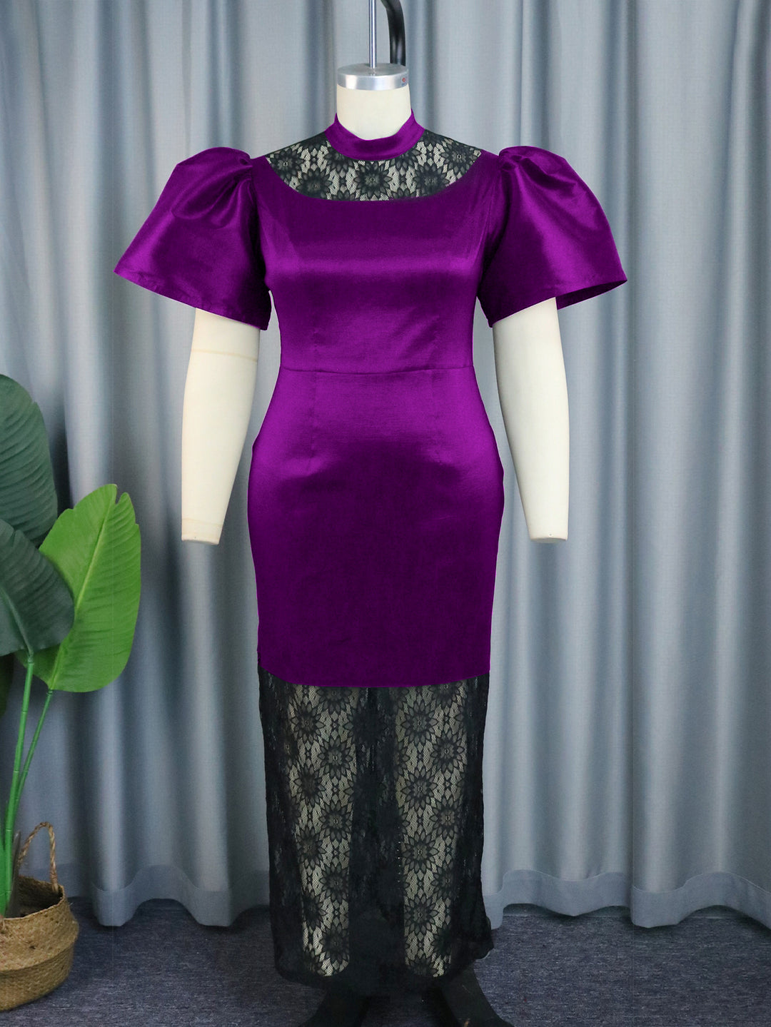 Damer Elegant Spets-och-Satin Klänning Mirla-Eva Jonsson