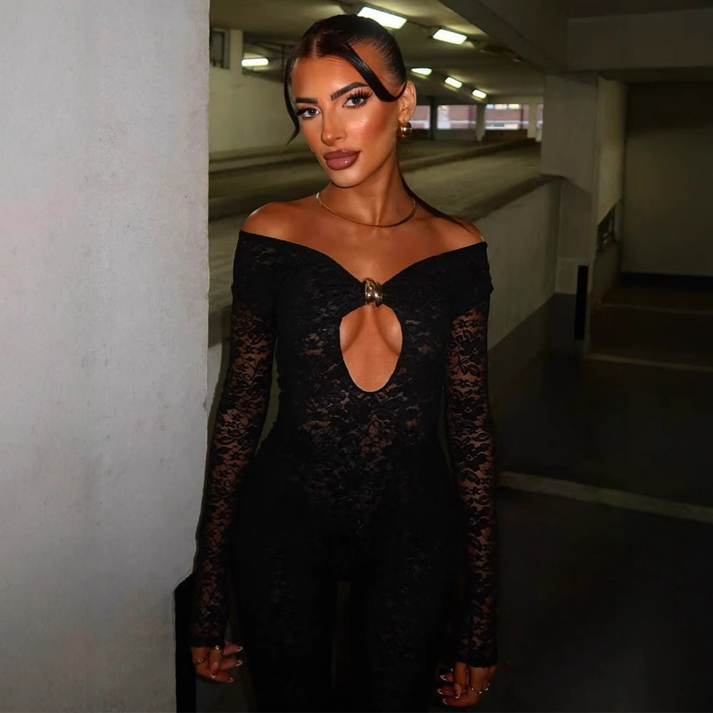 Damer Elegant Spetsbodysuit med djup V-ringning och långa ärmar Mirla-Eva Jonsson