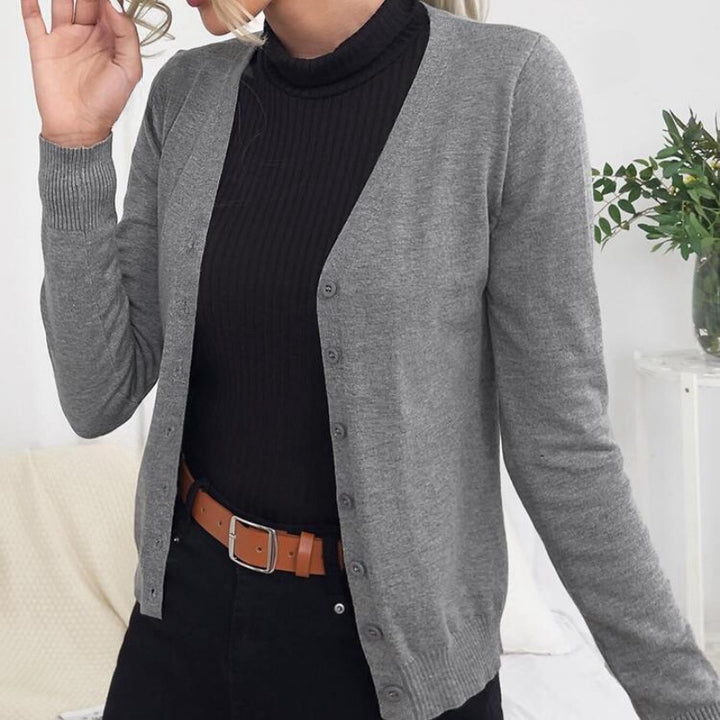 Damer Elegant Stickad Cardigan med fint material och knappdetaljer Mirla-Eva Jonsson