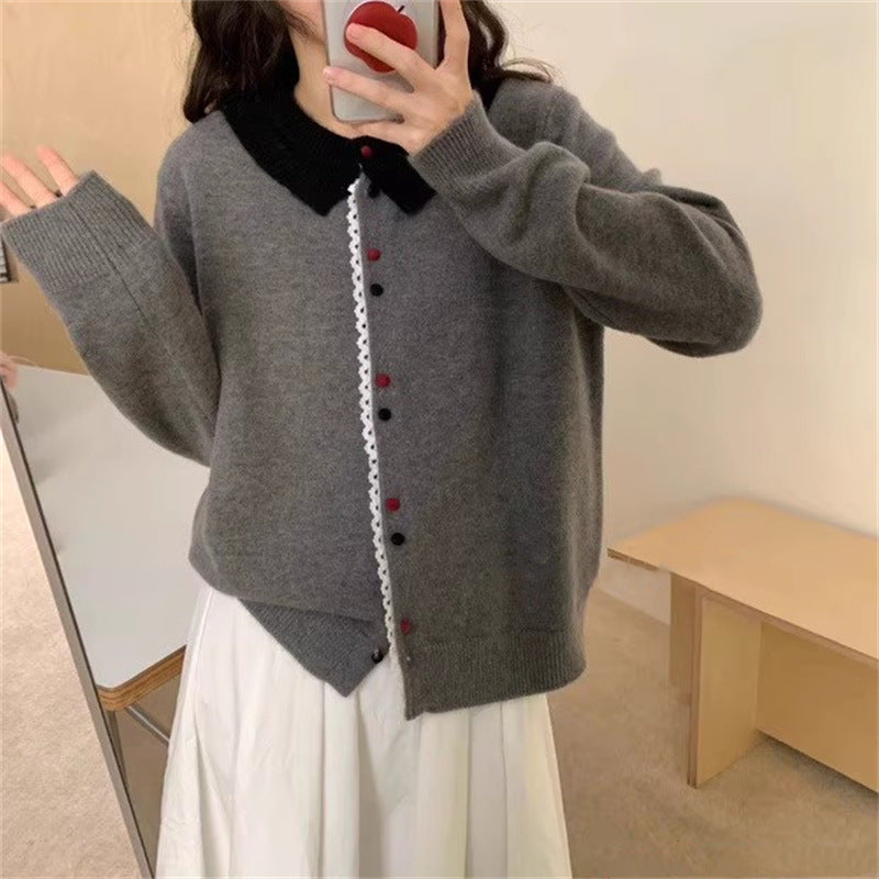 Damer Elegant Stickad Kappa med Ståkrage och Knapppdetail Mirla-Eva Jonsson