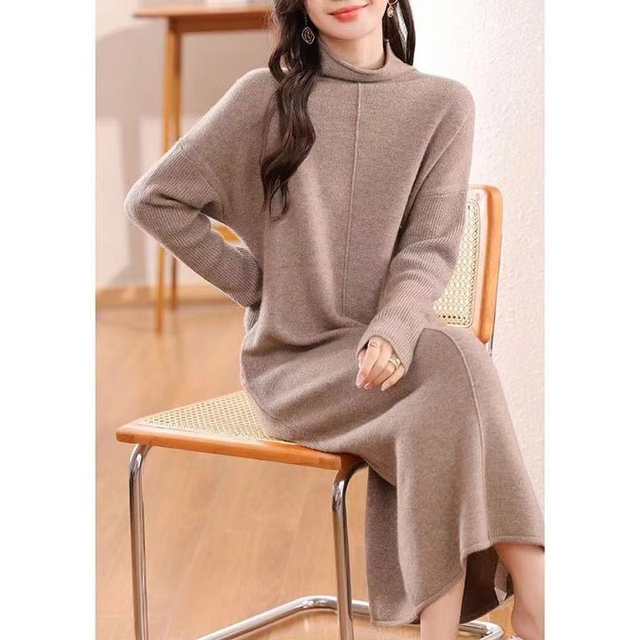 Damer Elegant Stickad Klänning med Rullkrage och Oversized Skärning Eva Jonsson-Eva Jonsson