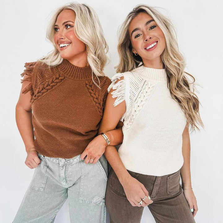 Damer Elegant Stickad Top med Raffinerad Virkningsmönster och Fransar Mirla-Eva Jonsson