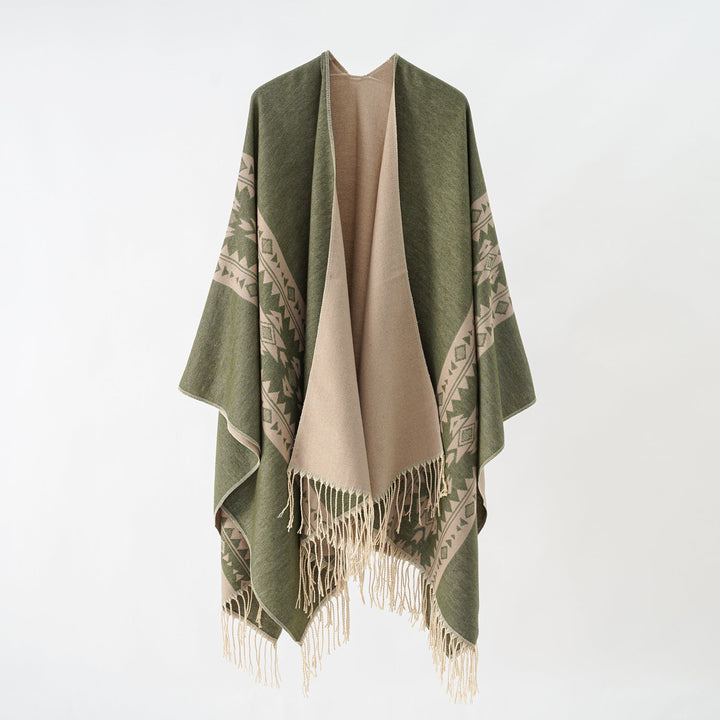 Damer Elegant Stickponcho med Konstfulla Fransar och Blomsterakenter Mirla-Eva Jonsson