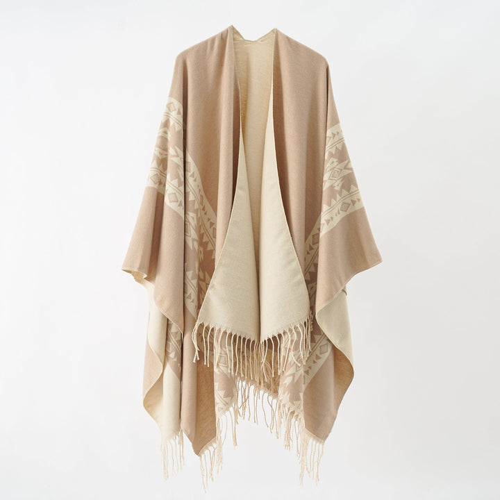 Damer Elegant Stickponcho med Konstfulla Fransar och Blomsterakenter Mirla-Eva Jonsson