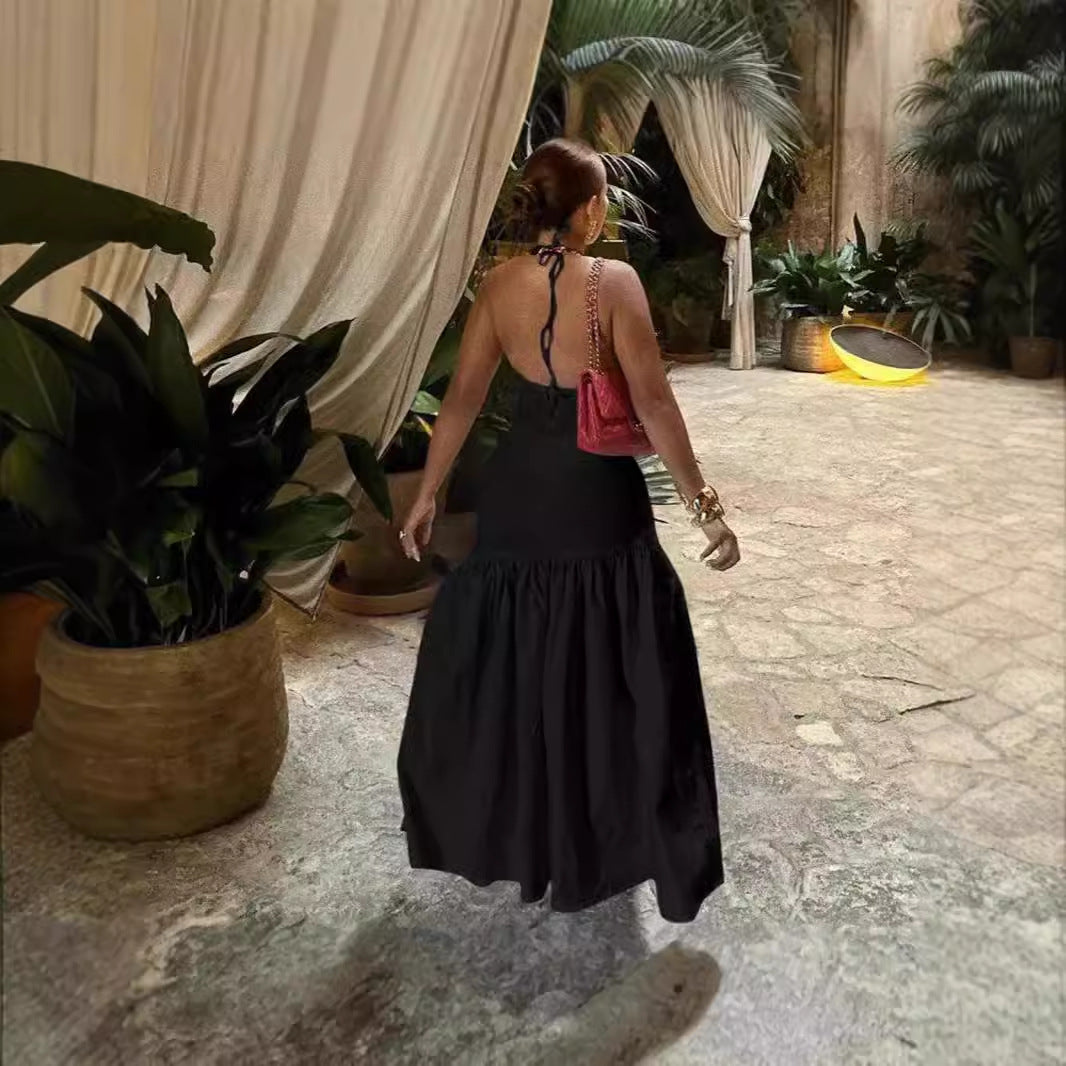 Damer Elegant Strandklänning med sidoflik och djup V-ringning Mirla-Eva Jonsson