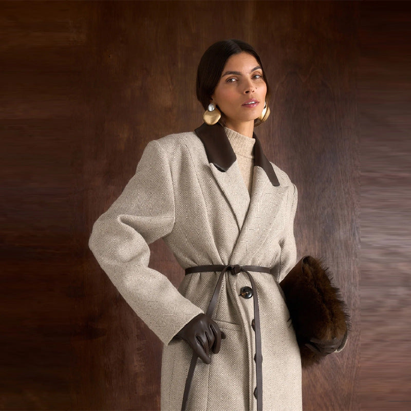 Damer Elegant Trench Coat med bälte och raffinerad krage Mirla-Eva Jonsson