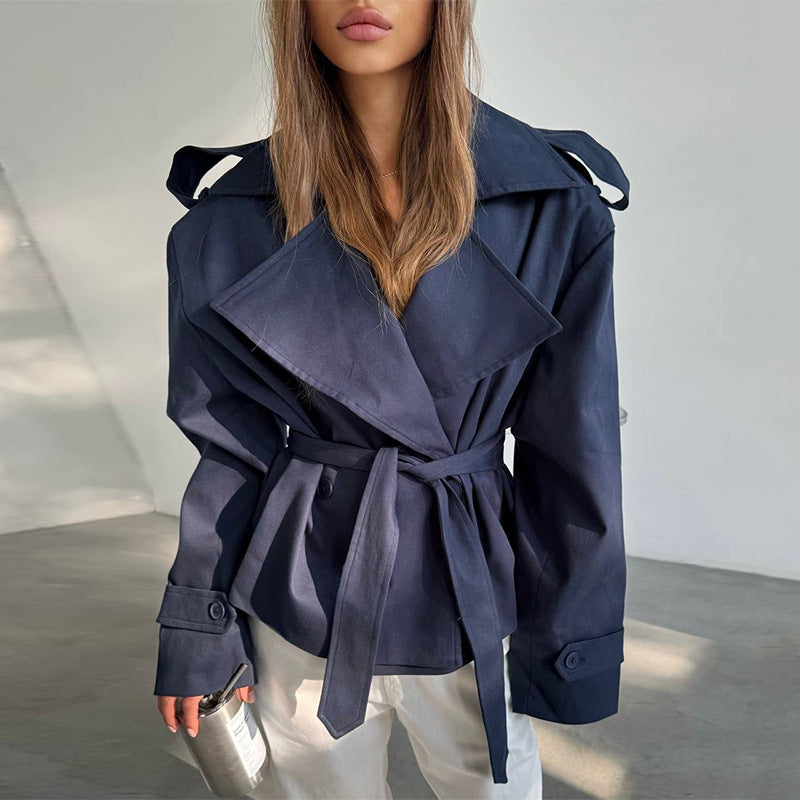 Damer Elegant Trenchcoat med midjebälte och vid passform Mirla-Eva Jonsson