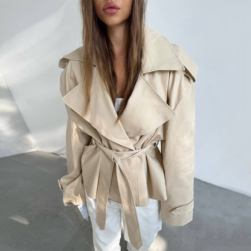 Damer Elegant Trenchcoat med midjebälte och vid passform Mirla-Eva Jonsson