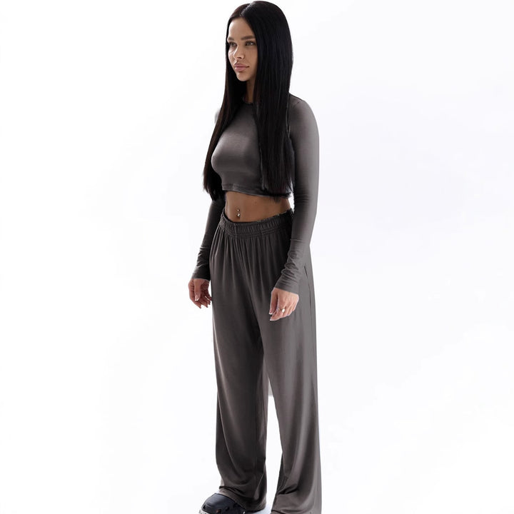 Damer Elegant Tvådels Set med cropped topp och vida byxor Mirla-Eva Jonsson