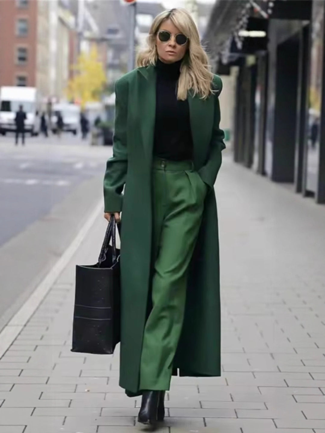 Damer Elegant Ullkappa med Dubbelknappsläpp och Djupa Fickor-Eva Jonsson