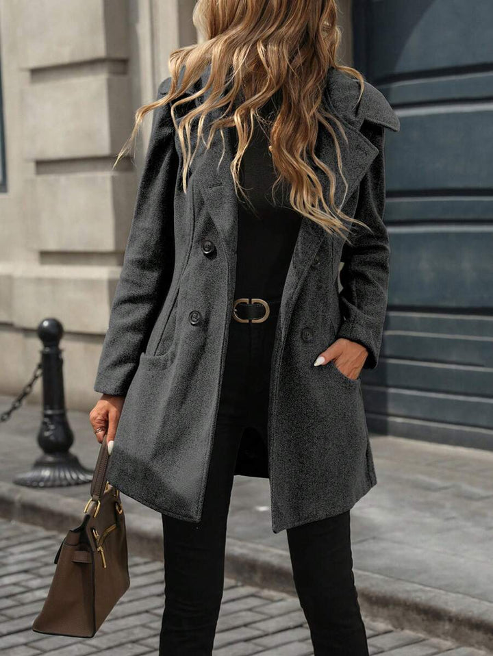 Damer Elegant Ullkappa med dubbel knapplist Mirla-Eva Jonsson