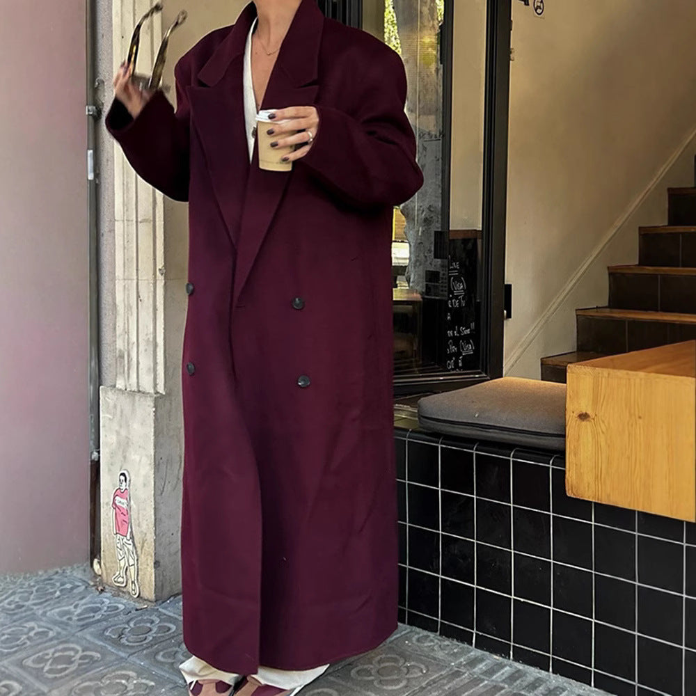 Damer Elegant Ullkappa med dubbelknappat design Mirla-Eva Jonsson