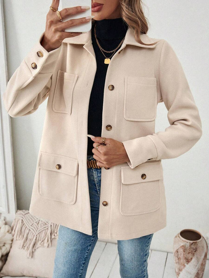 Damer Elegant Utility-jacka med bröstfickor och knapplist Mirla-Eva Jonsson