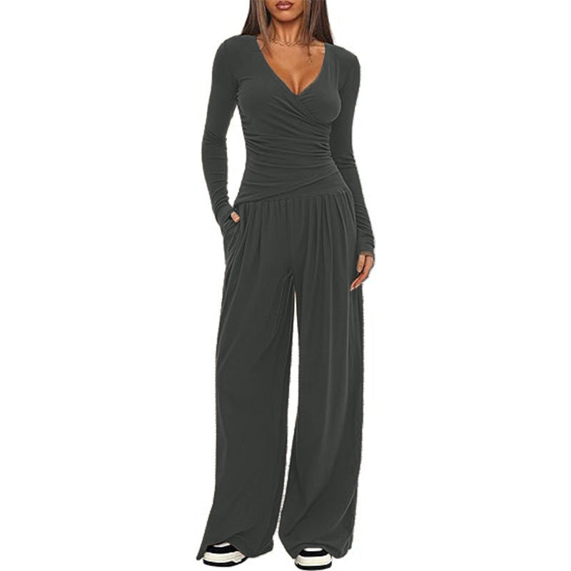 Damer Elegant Wickel- jumpsuit med vida ben och moderna detaljer Mirla-Eva Jonsson