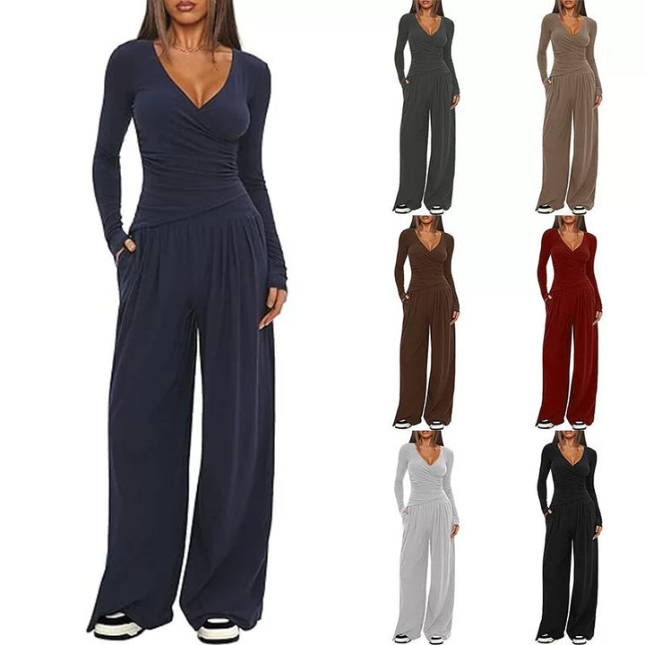 Damer Elegant Wickel- jumpsuit med vida ben och moderna detaljer Mirla-Eva Jonsson