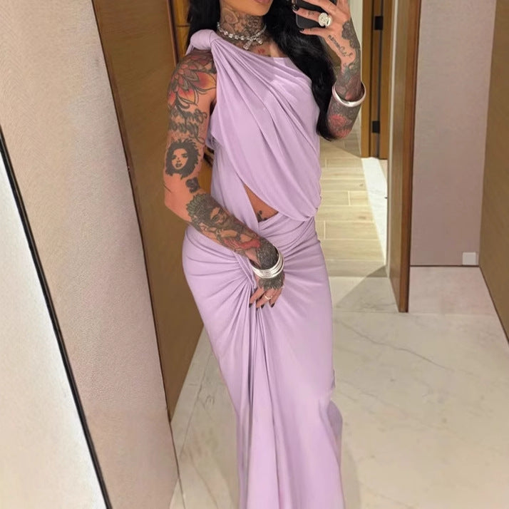 Damer Elegant Wickeldress med asymmetrisk snitt och volangdetaljer Mirla-Eva Jonsson