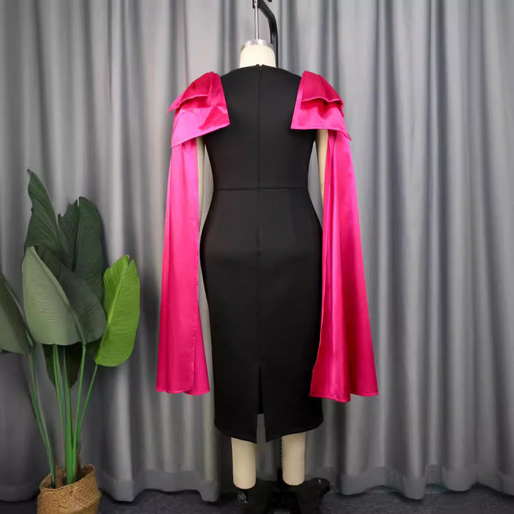 Damer Elegant Wickelkleid med dramatiskt Cape-Uttal Mirla-Eva Jonsson