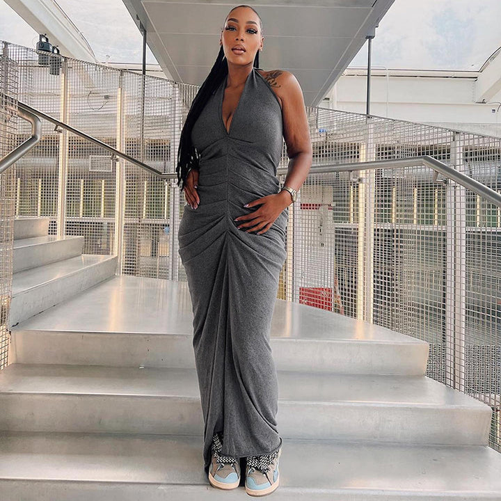 Damer Elegant Wrap Dress med djup V-ringning och rynkad design Mirla-Eva Jonsson
